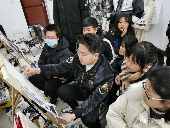 熱烈祝賀江漢中學2021屆美術聯考大捷